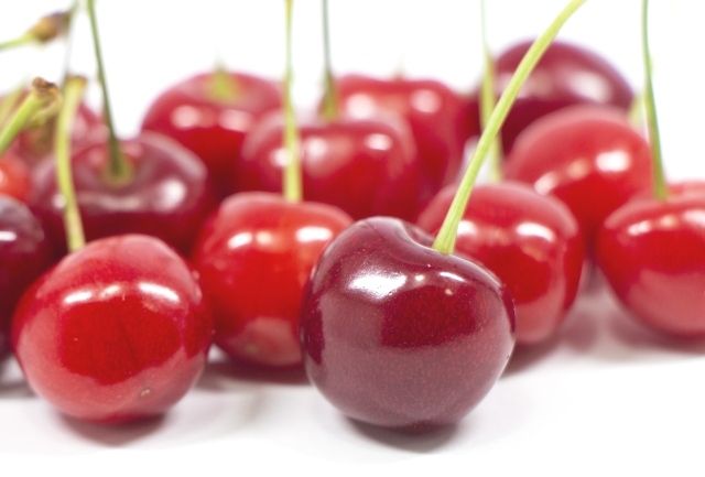 Cherry Fruits, varieties, production, seasonality