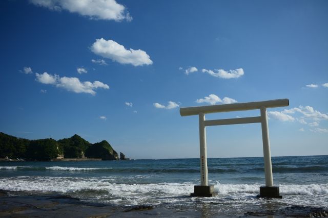 Ichino Torii of Yasaka Shrine