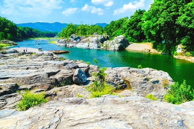 埼玉・秩父　観光スポット　長瀞渓谷　岩畳