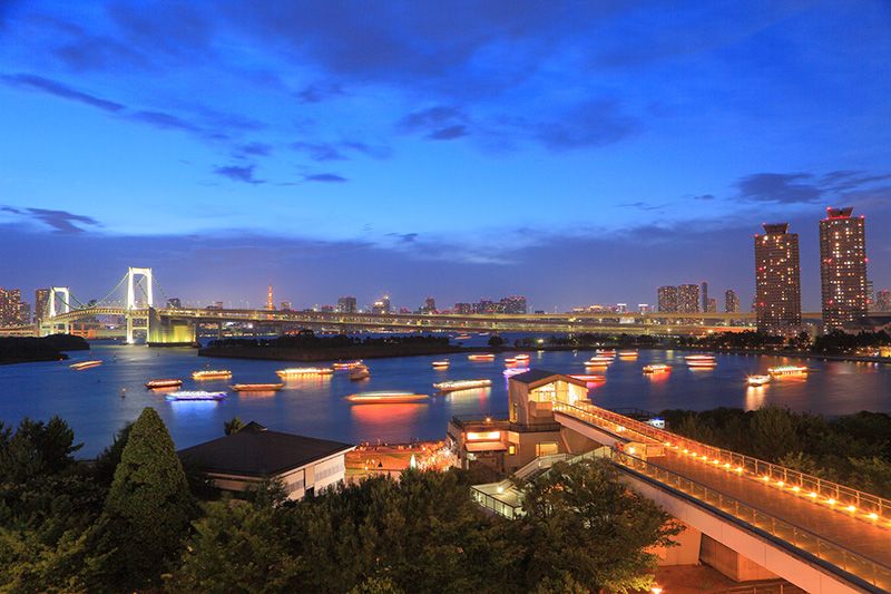 東京灣遊船多少錢?晚餐、午餐、下午茶和私人套餐價格詳解!