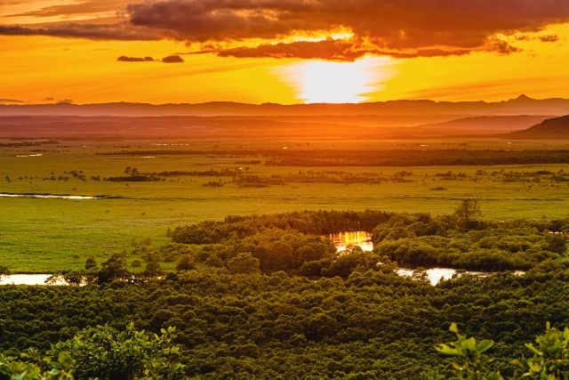 北海道　道東　おすすめ観光スポット　釧路湿原国立公園　細岡展望台　夕焼け