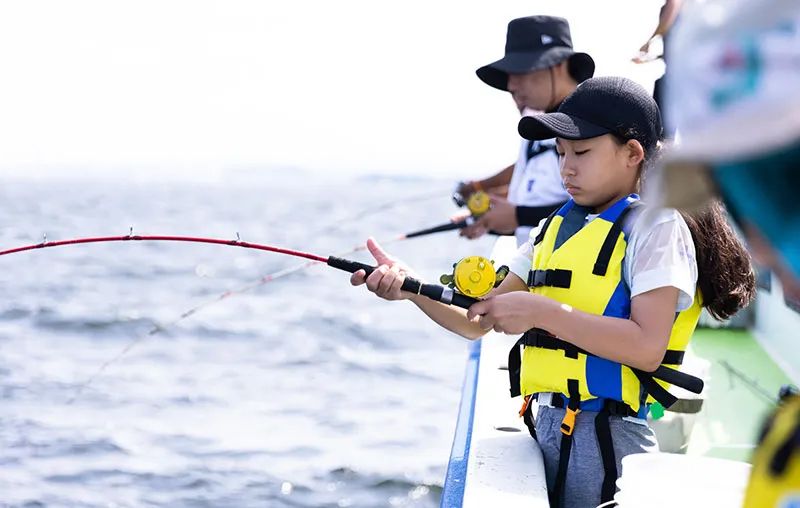 โตเกียวの海ตกปลาสัมผัสกับการจัดอันดับความนิยมทัวร์&初心者が手ぶら参加ตกปลา船おすすめプラン紹介！