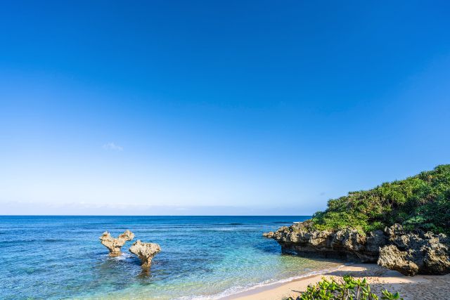 沖縄　古宇利島　観光スポット　パワースポット　ハートロック