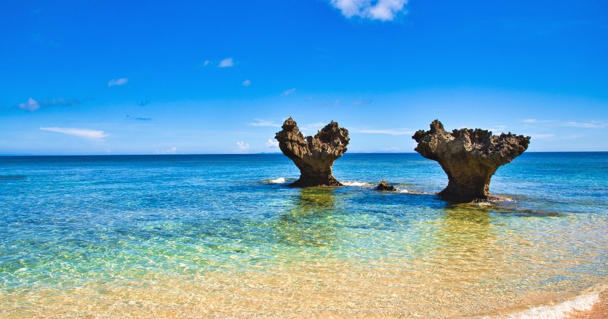 沖縄・古宇利島のハートロック完全ガイド｜場所・行き方・時間帯も解説