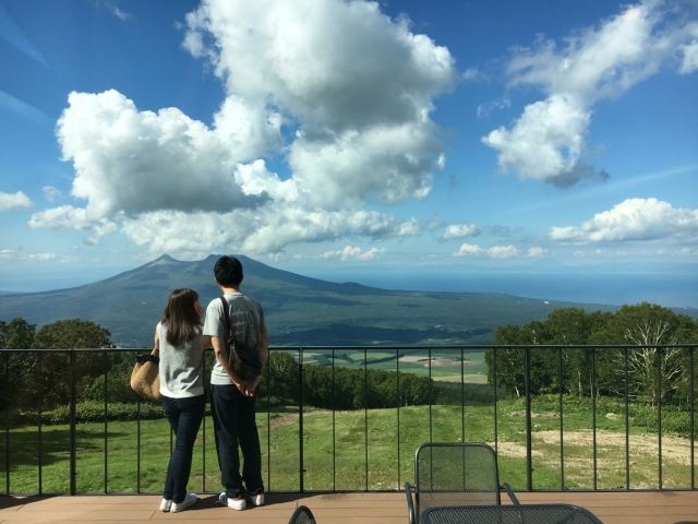 Hokkaido Hakodate Nanae couple back view