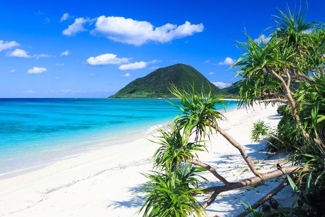 Okinawa remote island Iheya Island Beautiful sea