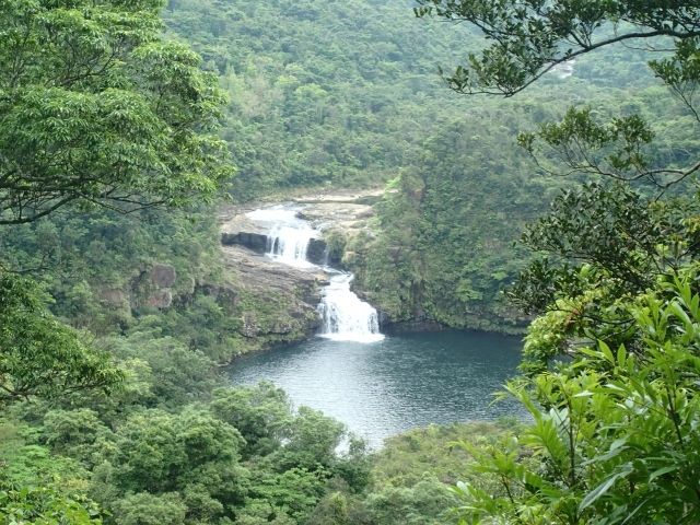 沖縄の西表島（いりおもてじま）にある「マリユドゥの滝」