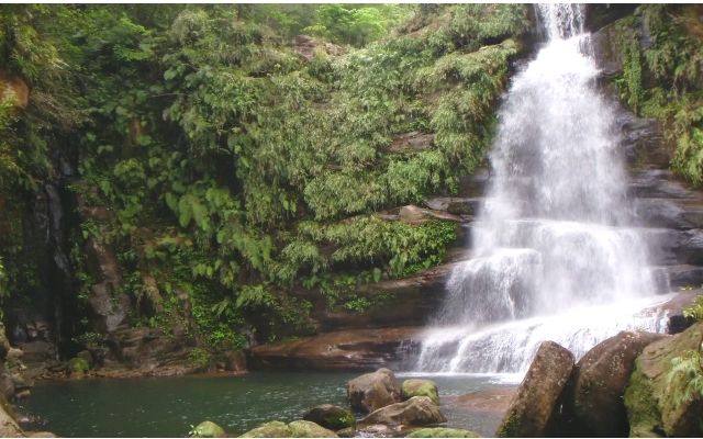 Nara Falls Kayak Tour by "Iriomote Island Canoe Club Paisies"