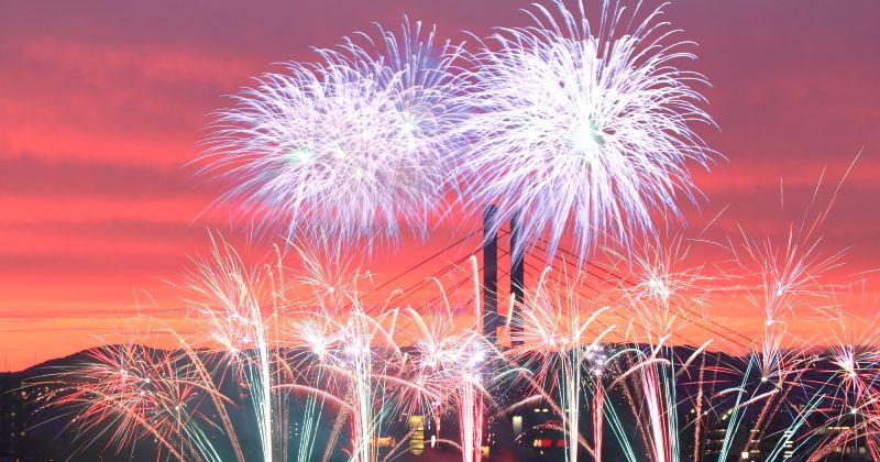 Itami Fireworks Festival 2023 Images of free hot spots & recommended places