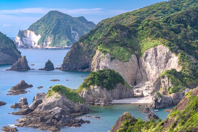 Shizuoka/Izu Aiai Cape coastline Okuirozaki