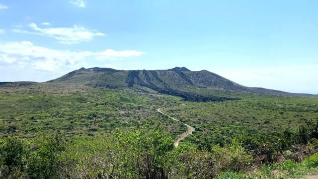 12 Popular Sightseeing Spots on Izu Oshima 10. Miharayama / Mountain Top Observatory