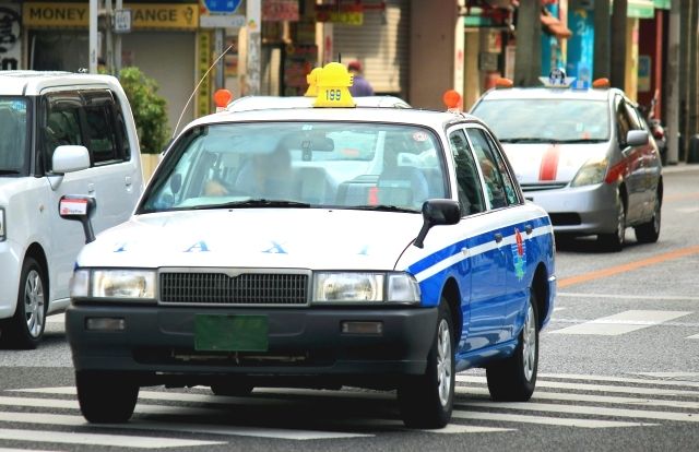 冲绳出租车图片