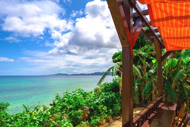 石垣島　川平湾　絶景が楽しめるカフェ　「ALOALO　CAFE」