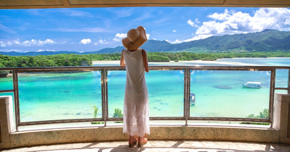 卡比拉湾观景台指南：如何到达、最佳游览时间和活动