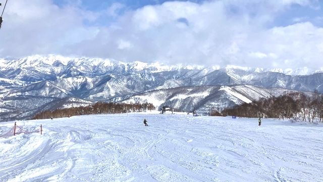 Niigata, Kagura ski resort ski slopes