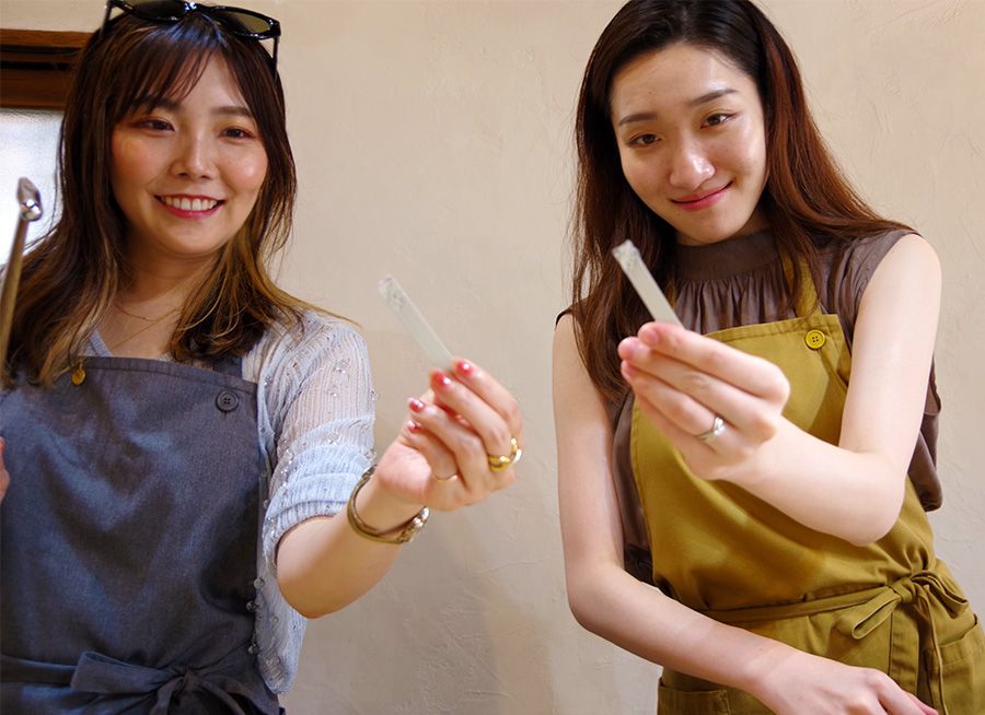 Experience making accessories at Work Studio Ruka in Kamakura, Kanagawa! Making silver rings Friends Girls Lecture on making accessories Practice stamping with a hammer Hammered pattern Completed