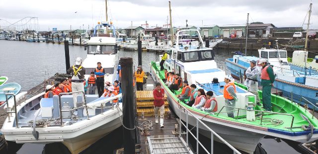 神奈川・金沢八景　「釣り船　進丸」　釣り体験の様子