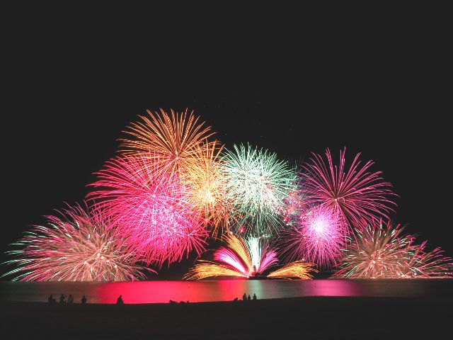 Wakayama / Nachikatsuura Fireworks Festival