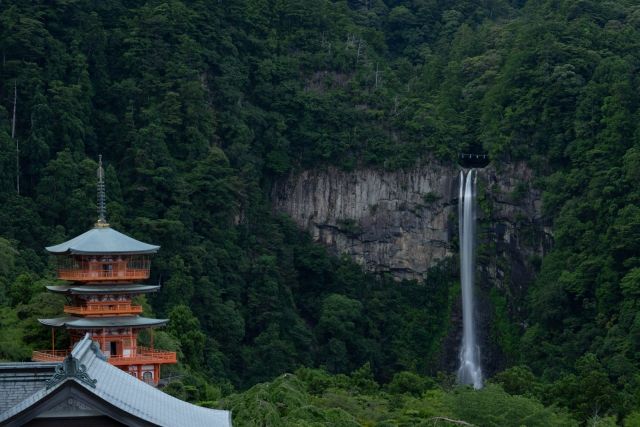 The three-story pagoda of Seiganto-ji Temple and Nachi Falls in Wakayama Prefecture