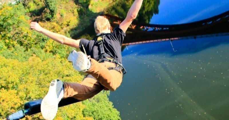 Kansai's only bridge bungee Nara / Kaiun bungee (height 30m)