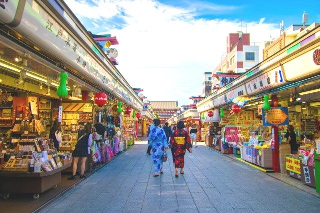 Asakusa / Nakamise street