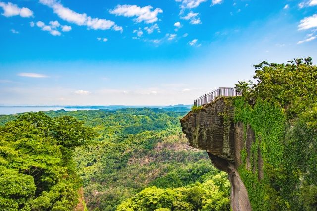 千葉　絶景スポット　鋸山　鋸山展望台　「地獄のぞき」