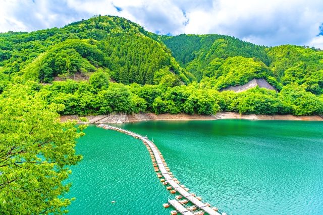東京・奥多摩　関東旅行スポット　奥多摩湖