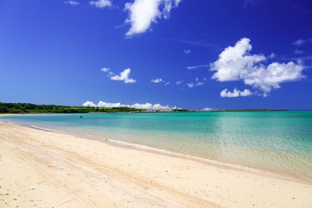 沖縄・小浜島のトゥマールビーチ