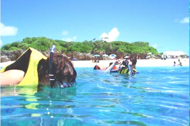 Blue Adventure Okinawa Komaka Island Snorkeling Tour Children Having Fun