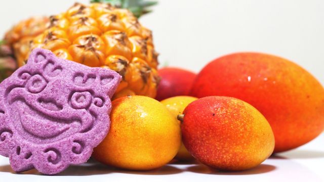 沖縄・古宇利島　お土産　フルーツ　パイン　マンゴー　バナナ