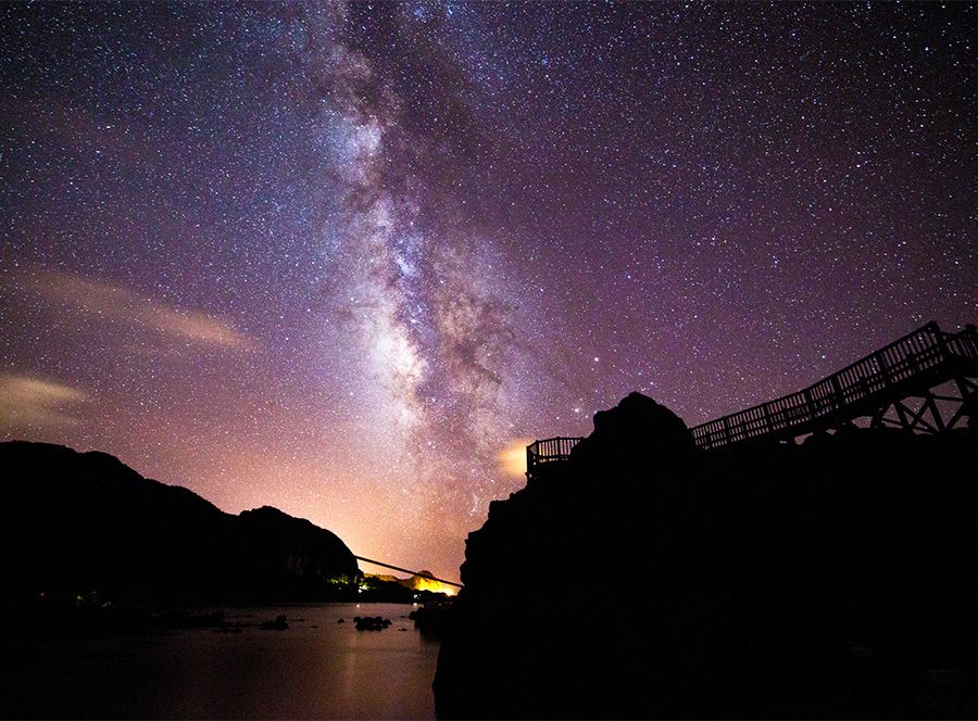 從赤崎展望台看到的銀河 日本第二個星空保護區 滿天繁星的星空