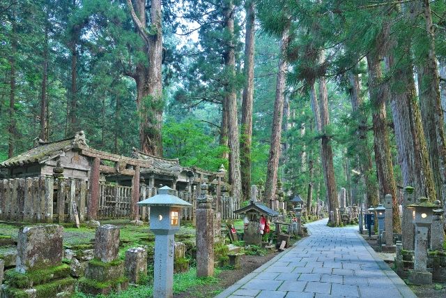 和歌山　高野山　奥の院