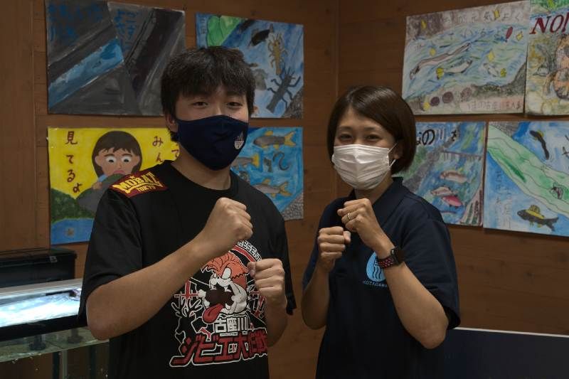 สัมภาษณ์กับ Minaki Ikeda และ Taro Ueda ที่ทำงานในสำนักเลขาธิการสมาคมการท่องเที่ยวเมือง Kozagawa!