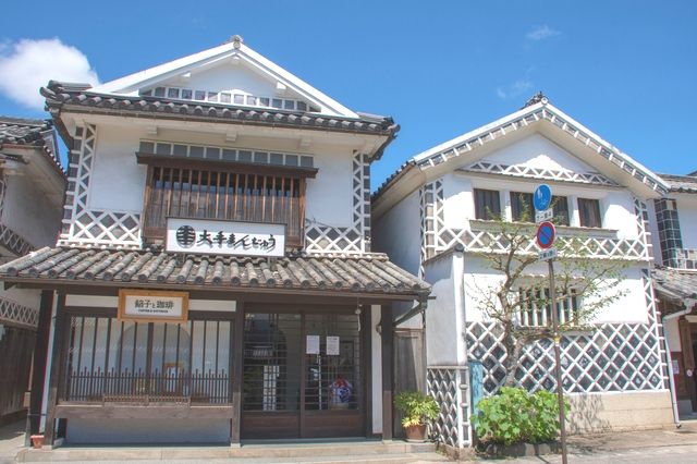 Exterior of Ote Manju Cafe