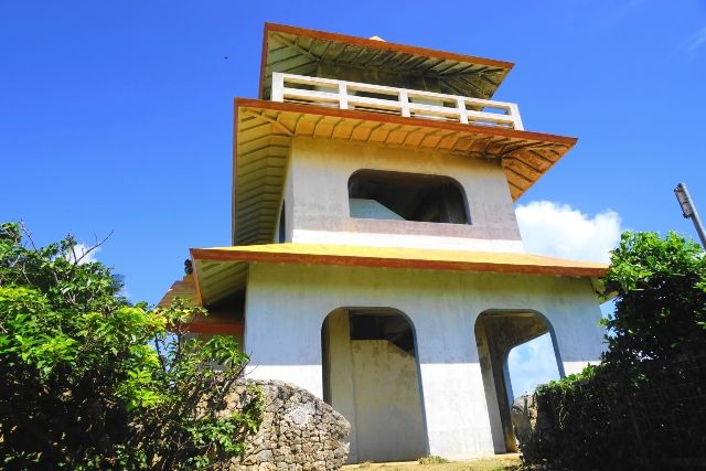 沖縄・宮古島　来間大橋の見どころ　竜宮城展望台