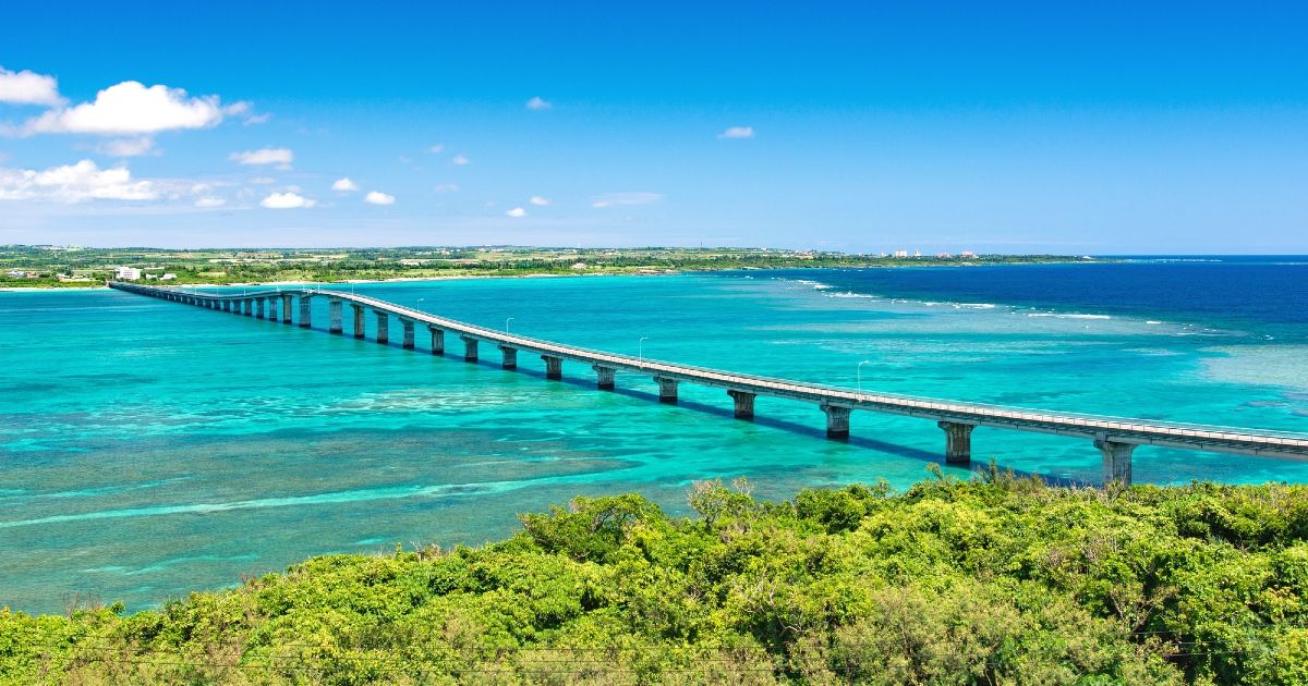 久里马大桥壮丽景色指南 | 全面介绍交通、步行路线、观景台及亮点