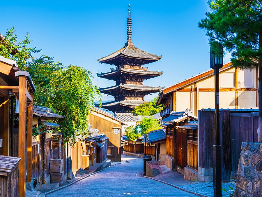 Kyoto Gion-Shijo Station Recommended sightseeing spots Hokanji Temple Yasaka-dori Yasaka Pagoda Five-storied pagoda Photo points View spots