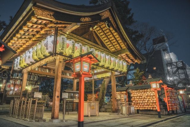 京都安井金比羅神社點燈