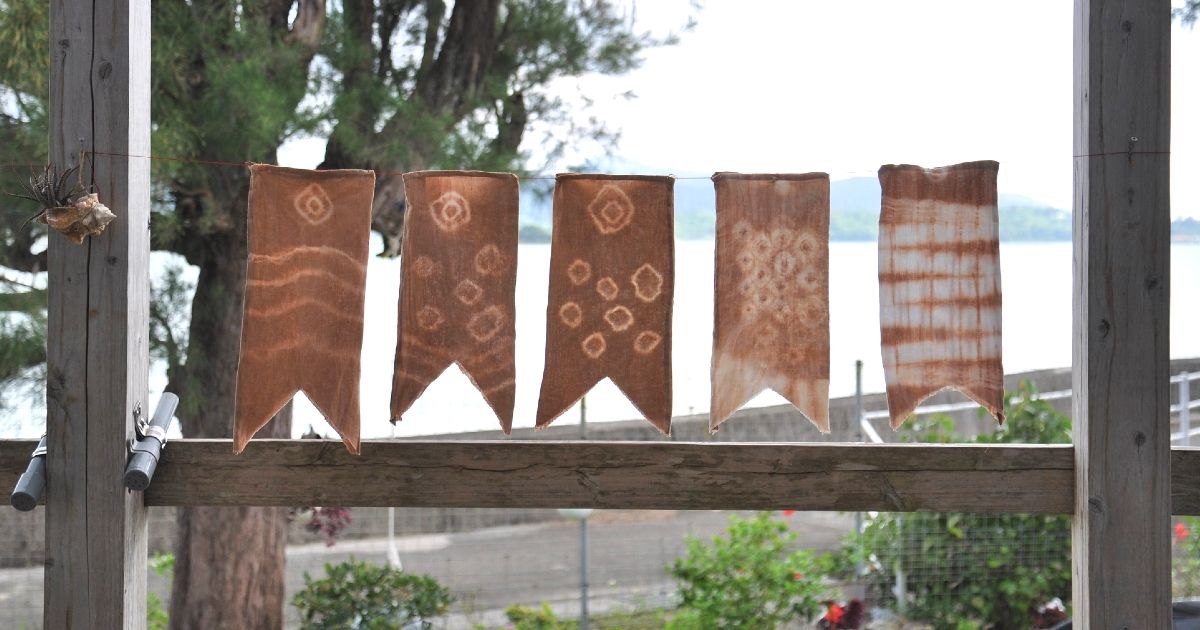 A guide to mangrove souvenirs from Ishigaki and Iriomote islands: dyed goods, miscellaneous goods, and even seedlings