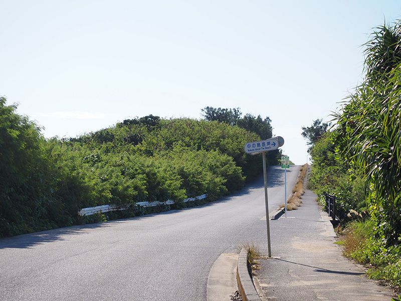 宮古島にレンタカーは必要か？予約方法と車なしで観光を楽しむ方法