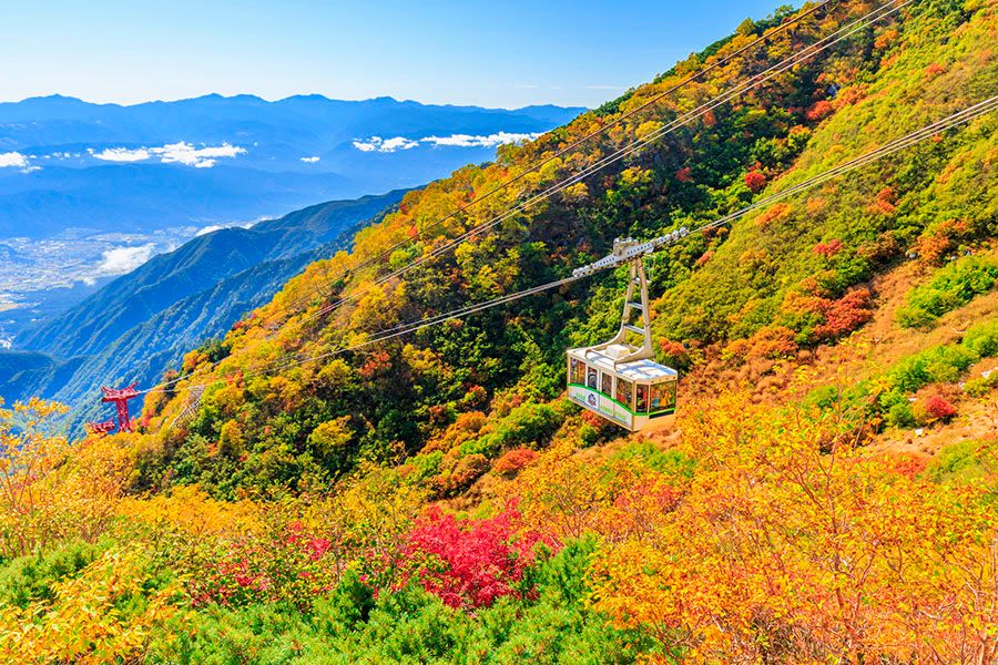 nagano autumn tourist attraction central alps komagatake ropeway senjojiki curl