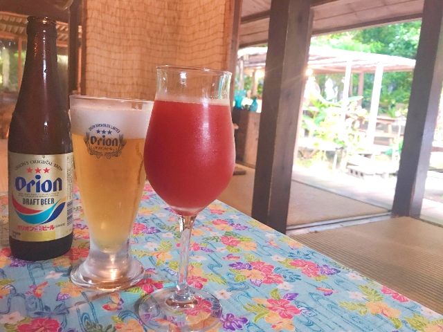 沖縄・那覇　昼飲みイメージ　オリオンビール　ジュース