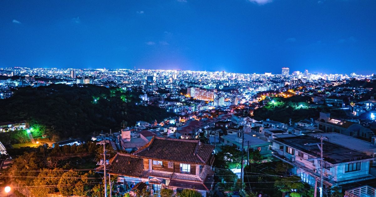 那覇の夜景スポット9選｜徒歩OK・ドライブで楽しめる人気夜景を厳選