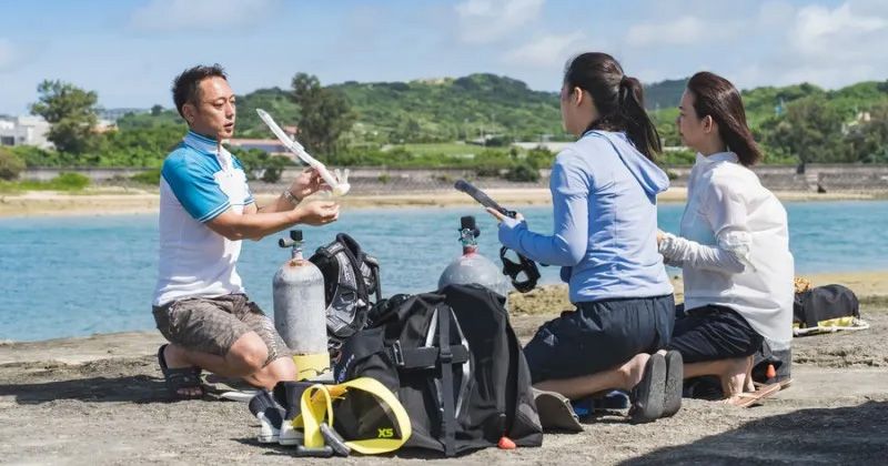 全面介绍那霸潜水执照考证旅游的推荐方案、价格、培训时间！