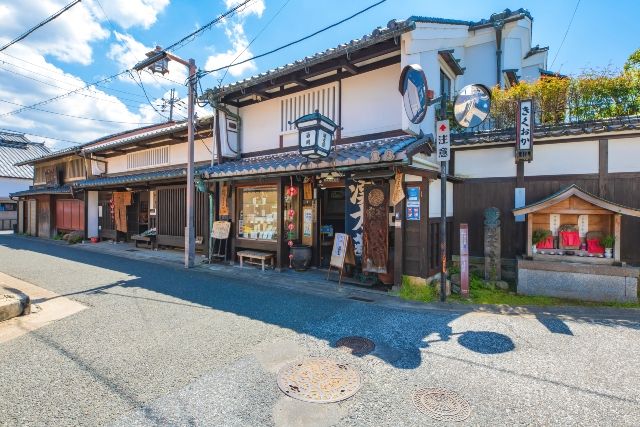 Nara Naramachi streetscape