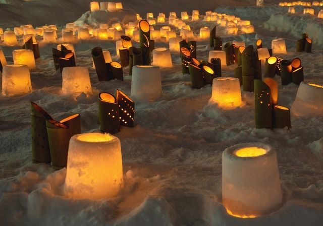 青森、あおもり雪灯りまつり