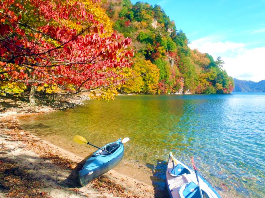 Tochigi Nikko sightseeing model course 1 night 2 days Family & children's spots to visit by car Activities at Lake Chuzenji Canoeing Kayaking Outdoor play experience tour Earth Autumn leaves