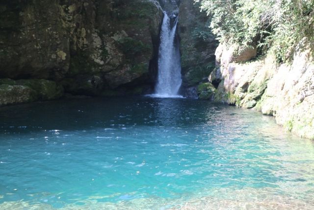 Nikobuchi Falls on the Niyodo River in Kochi Prefecture