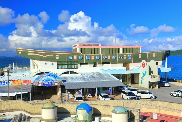 Okinawa East Coast Undersea Road "Sea Station Ayahashi Hall"