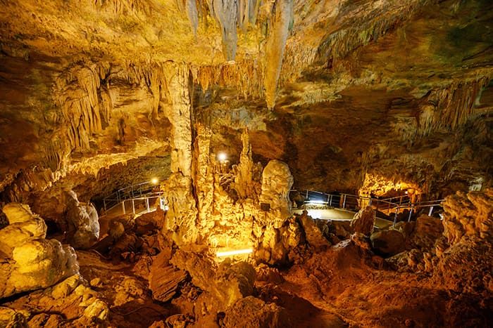 Ishigaki Island Limestone Cave / Okinawa, Ishigaki Island